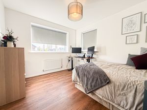 Photo 1- click for photo gallery